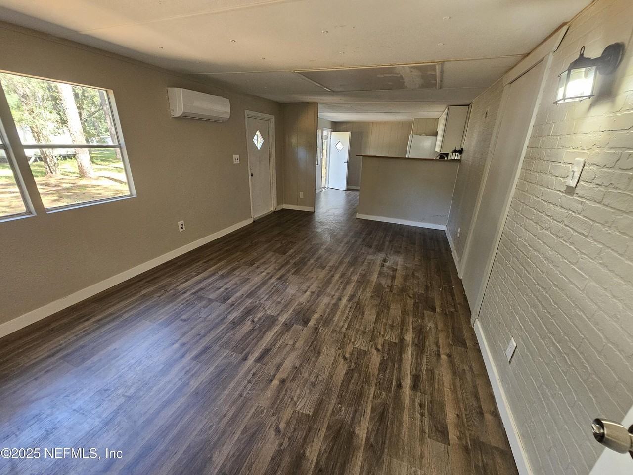 7577A Sonia Dr - Photo 7 of 9