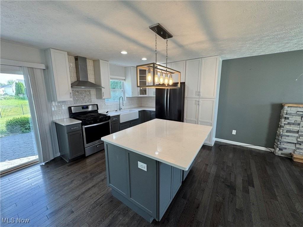 38273 Pebble Lake Trl - Photo 4 of 28