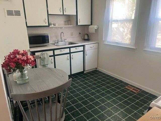 302 Twin Elms Ln - Photo 6 of 21