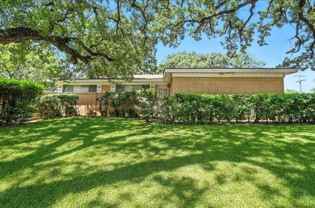 1502 Westcrest Dr - Photo 1 of 1