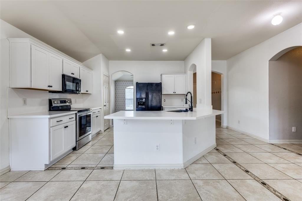 509 Creekside Dr - Photo 5 of 12