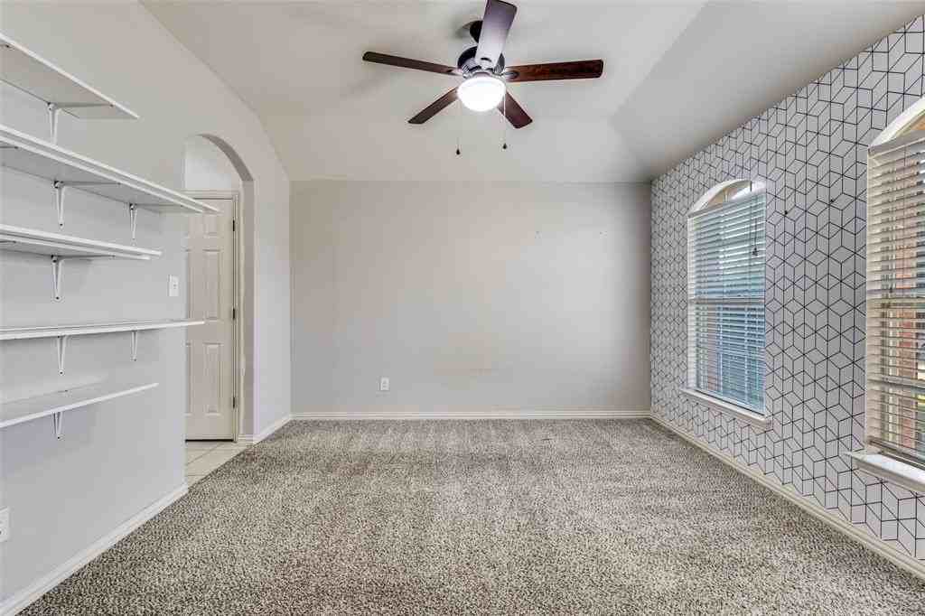 509 Creekside Dr - Photo 7 of 12