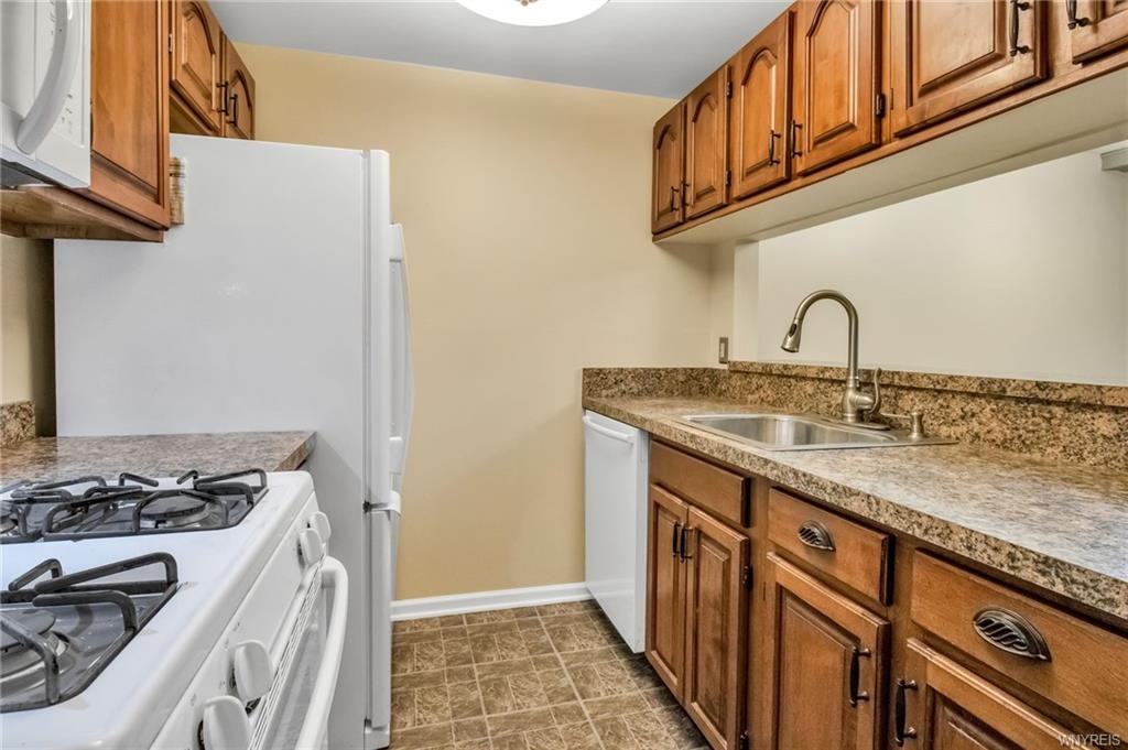 270 Buffalo Road - Photo 2 of 50