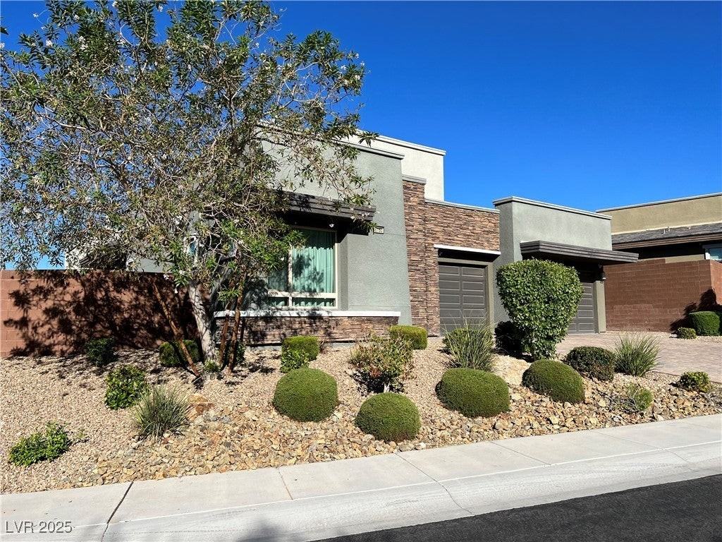 6150 Stone Rise Street - Photo 4 of 32