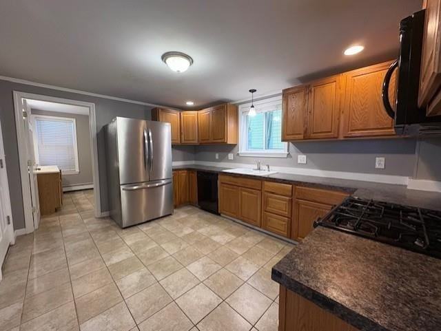 350 Pearl St - Photo 6 of 16