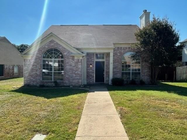 1352 Saddleback Lane