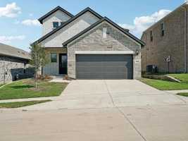 featured image of 414 Blanton Street