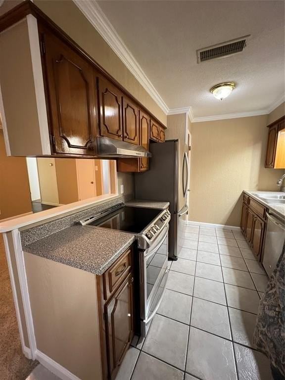 2935 40th Street Southeast - Photo 7 of 22