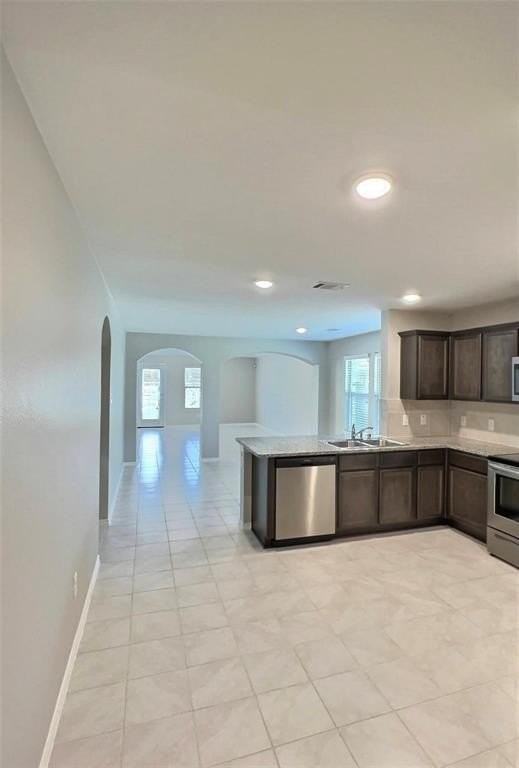 1103 Meadow Side Dr - Photo 2 of 7