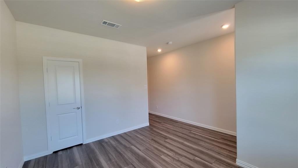 405 Quarry St - Photo 4 of 27