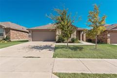 16640 Portage St - Photo 1 of 1