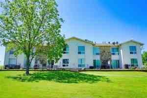 featured image of 100 Harbor Dr #102A