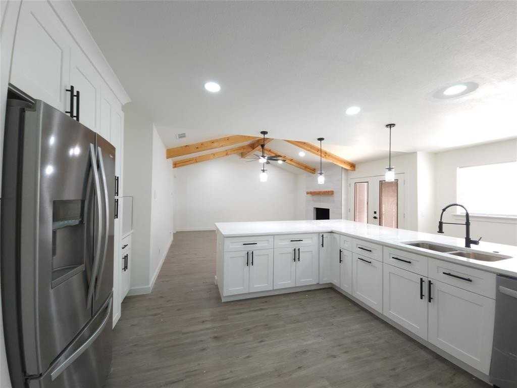 1502 Hiawatha Way - Photo 7 of 40