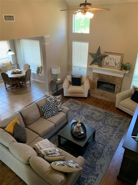 1380 Napa Dr - Photo 6 of 17