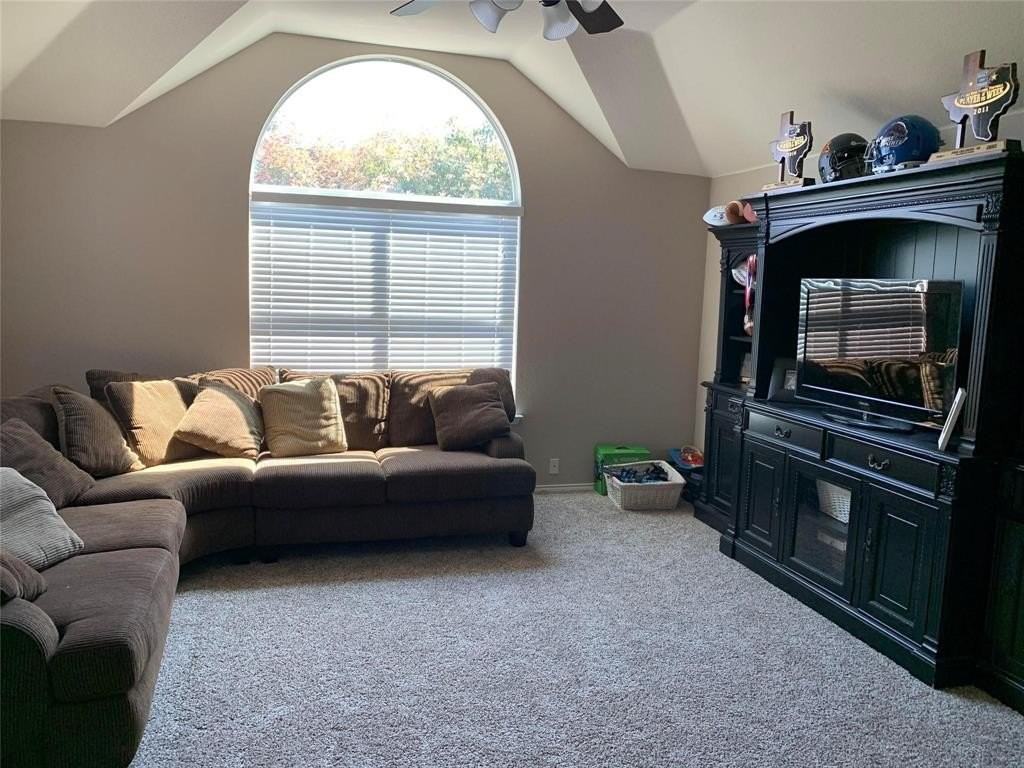 1380 Napa Dr - Photo 7 of 17