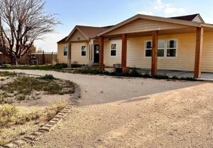 2621 N Vega Ave - Photo 1 of 1