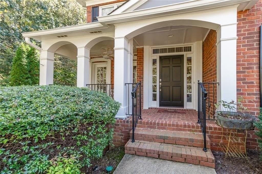 651 Briarleigh Way - Photo 3 of 50