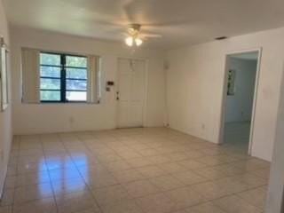 5600 Hope St - Photo 3 of 8