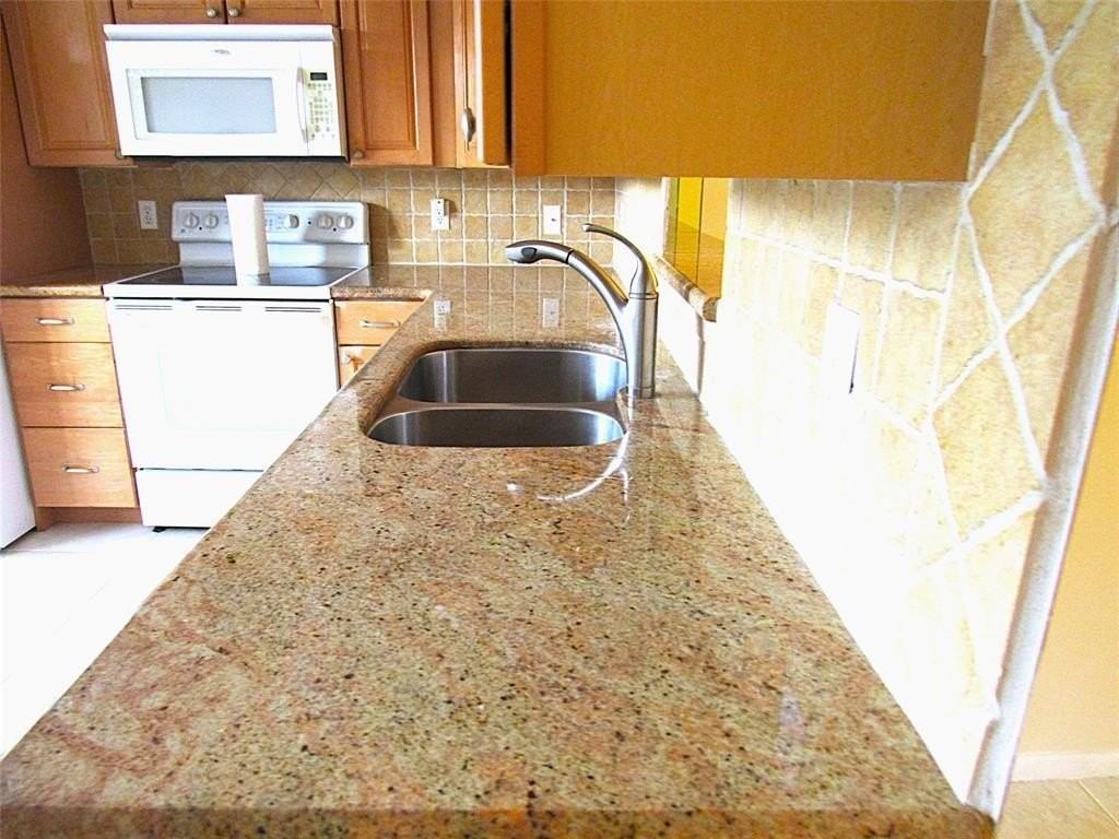 3001 Portofino Isle #G2 - Photo 3 of 50