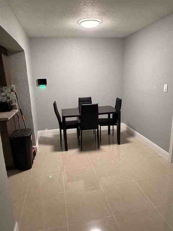 1558 Northwest 5th Avenue #4 - Photo 4 of 6