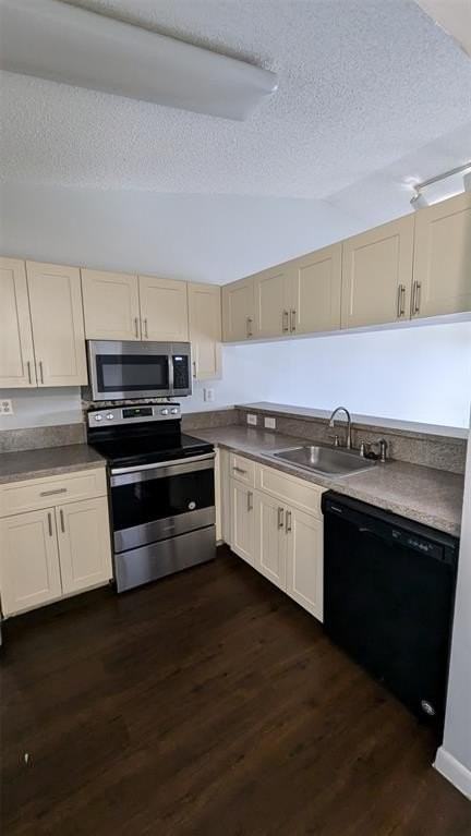 9919 Nob Hill Ln #9919 - Photo 6 of 19