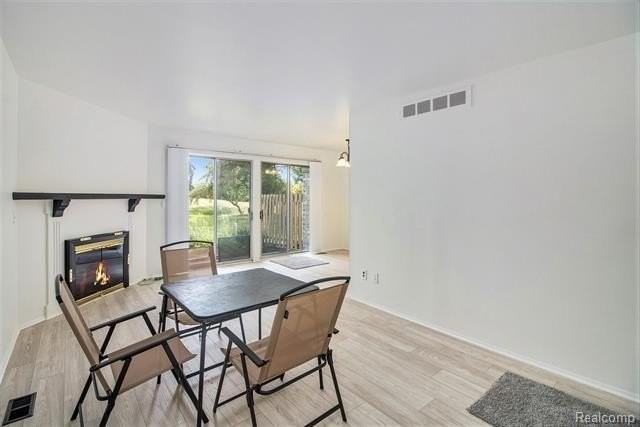 19688 Raleigh Cir S - Photo 5 of 21