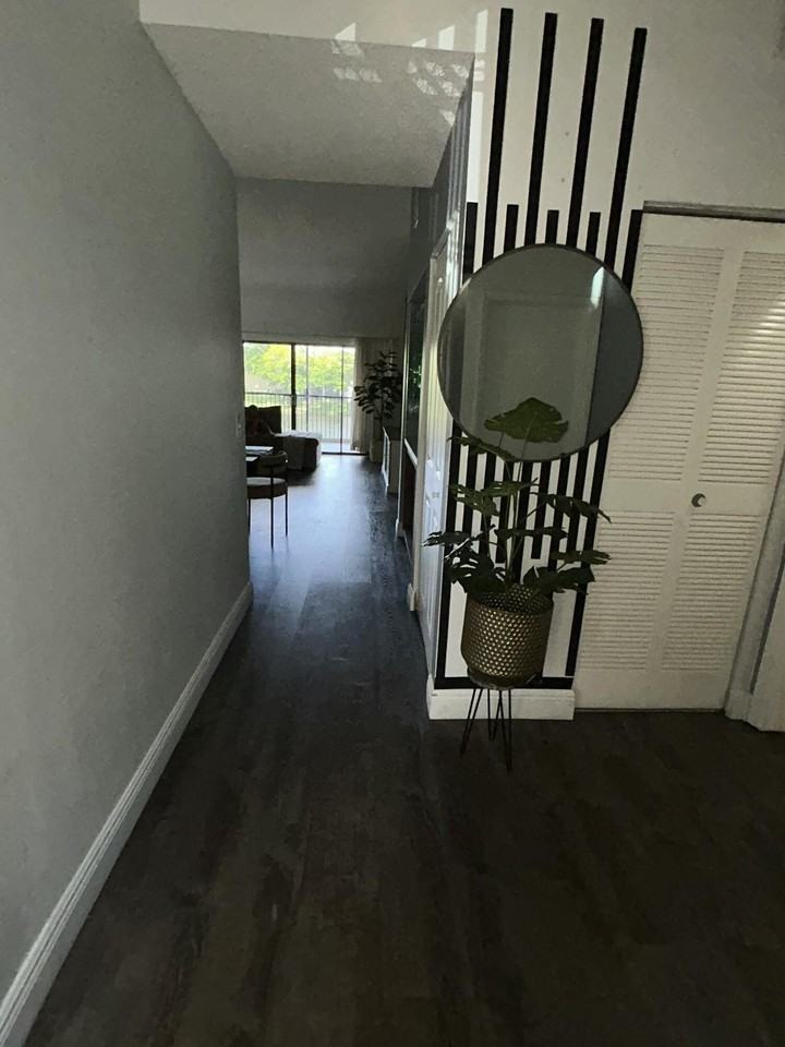 2051 Sw 15th St #210 - Photo 7 of 31