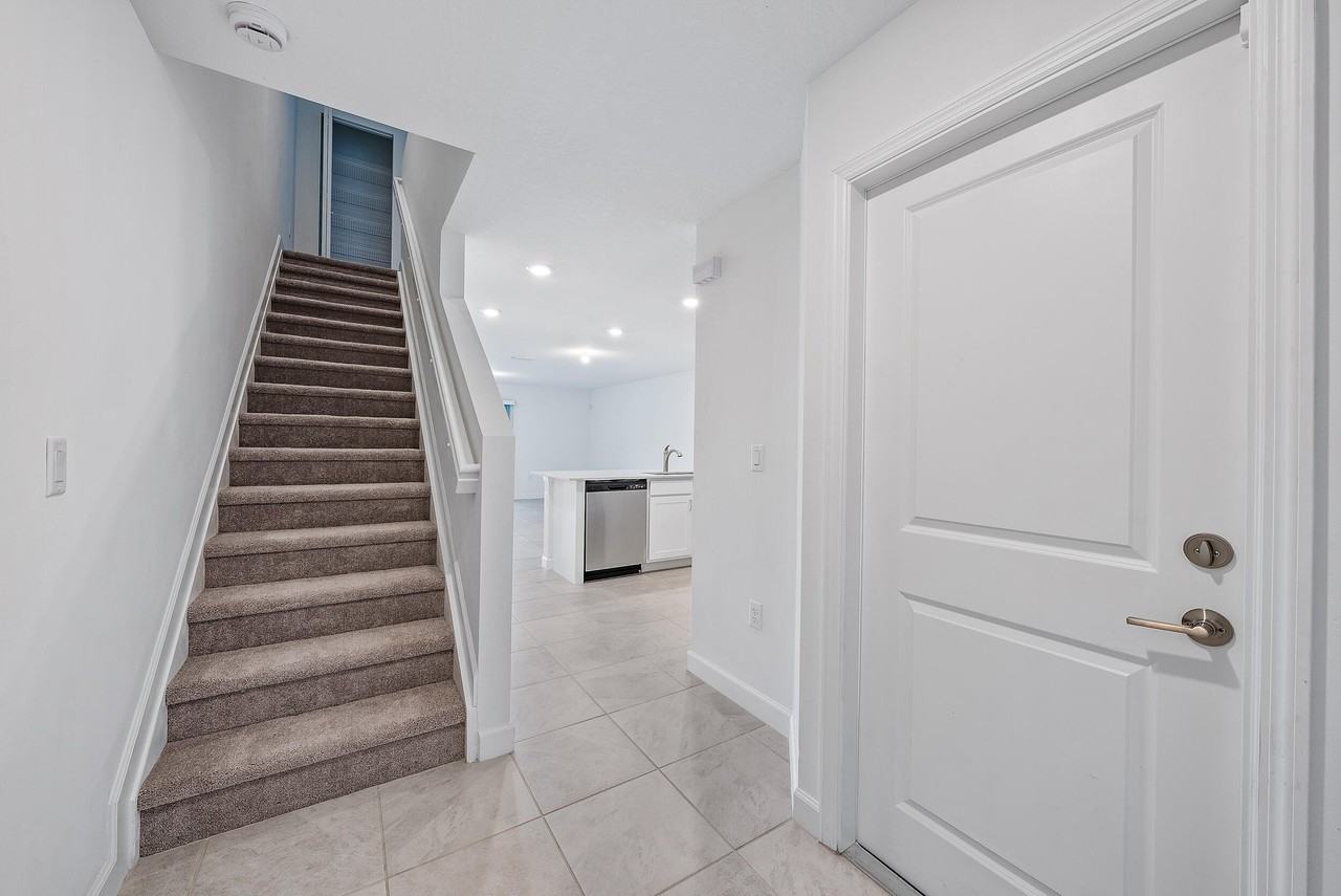 4215 Bent River Rd - Photo 3 of 29