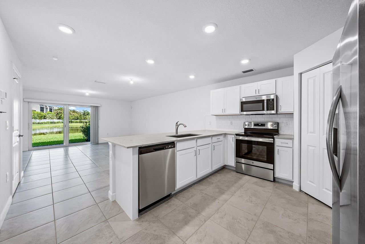 4215 Bent River Rd - Photo 6 of 29