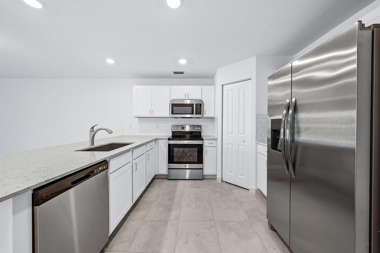 4215 Bent River Rd - Photo 7 of 29