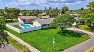 510 Kingbird Cir - Photo 1 of 1