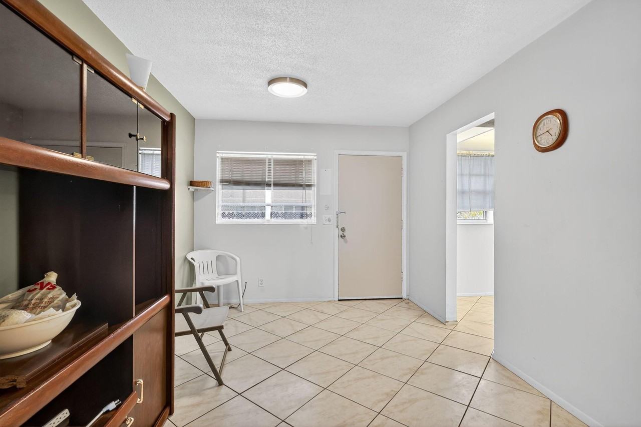 2152 Ne 1st Way #205 - Photo 2 of 14