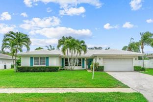 1350 Sw 13th Pl - Photo 1 of 1