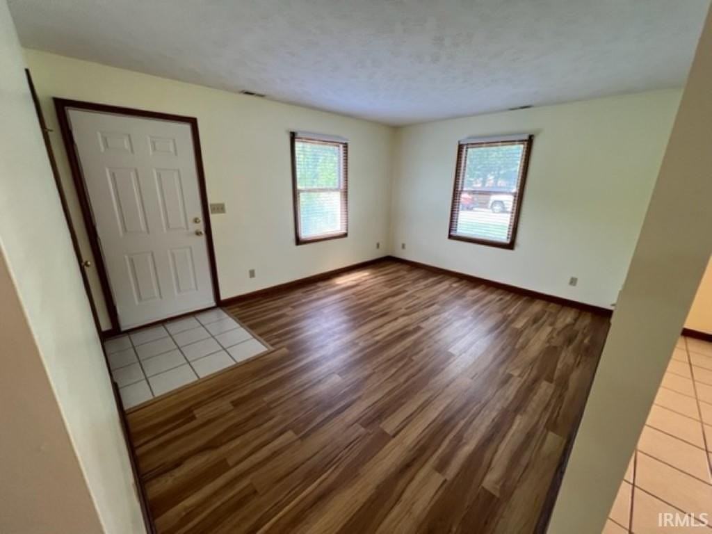 7890 Melissa Ln - Photo 3 of 16