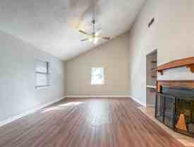 1556 Twin Lakes Cir - Photo 1 of 1