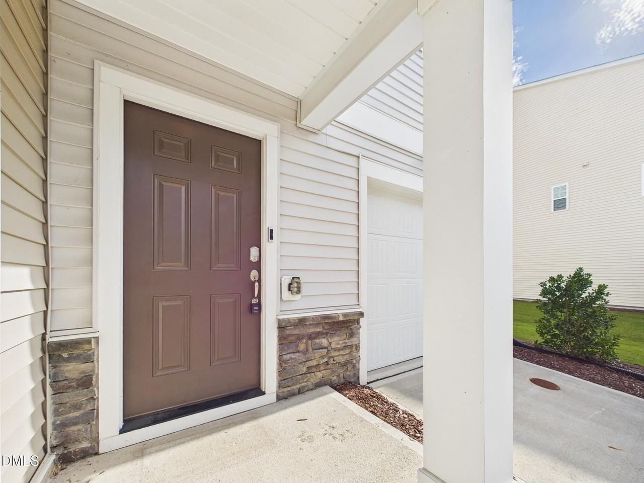 2709 Chert Ln - Photo 7 of 50