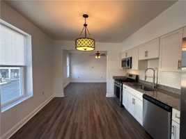 featured image of 214 5th St #2