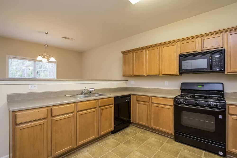 2140 Copper Trail Ln - Photo 6 of 15