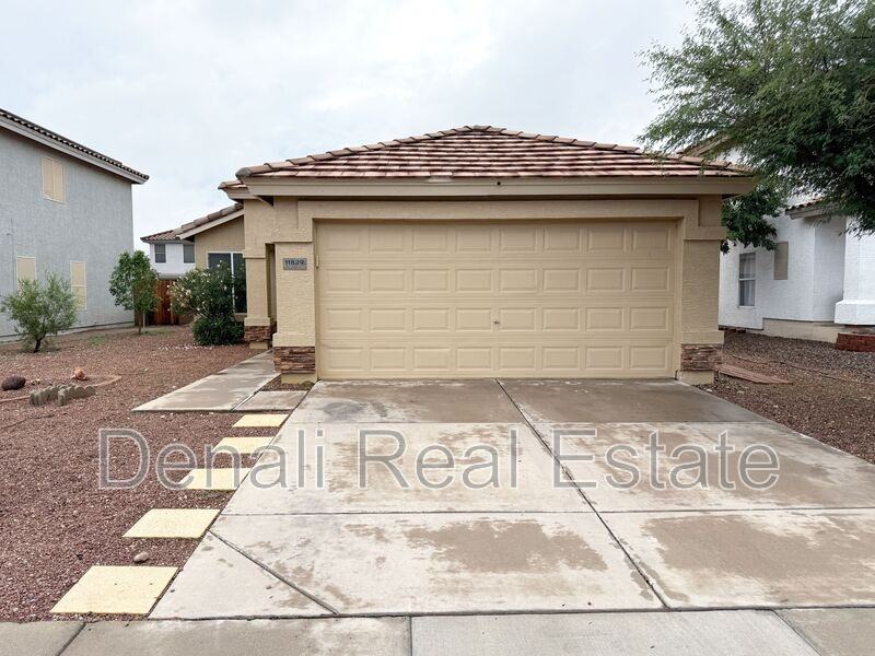 11829 W Shaw Butte Dr - Photo 2 of 23