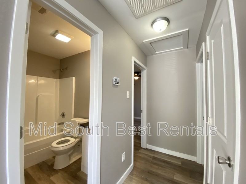 1905 W 16th St - Photo 6 of 10