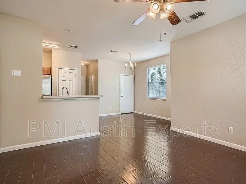 13913 Harris Ridge Boulevard #B - Photo 7 of 30