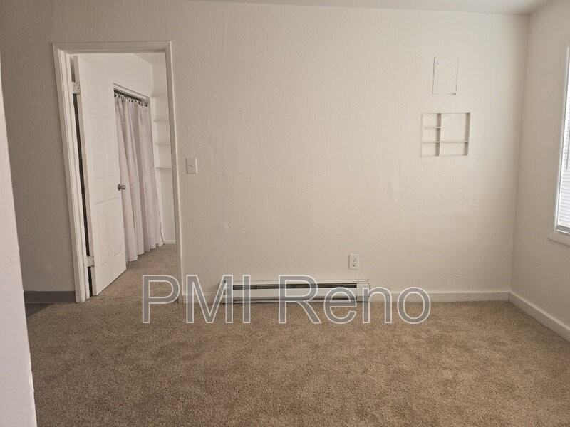 140 Victorian Ave #11 - Photo 4 of 14