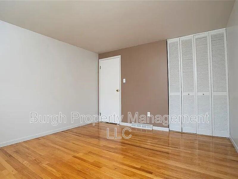 1248 Satellite Cir - Photo 6 of 25