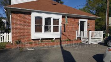 featured image of 1107A Richmond Rd