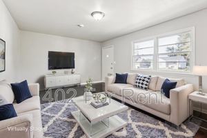 featured image of 3821 Saratoga St