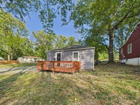 1901 S Ash Ave - Photo 1 of 1