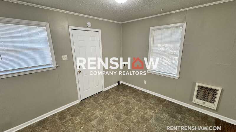 135 Navy Dr - Photo 4 of 13