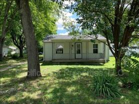 3419 S Parker Ave - Photo 1 of 1