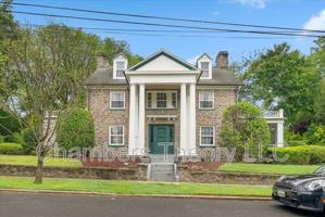 featured image of 5100 Chevy Chase Pkwy Nw