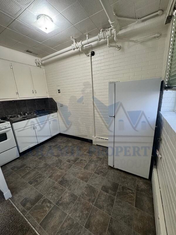 309 S 10th St #20 - Photo 6 of 13